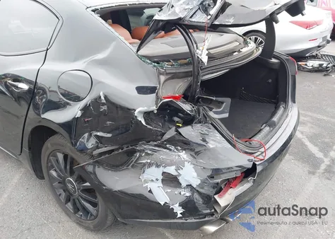 2014 Maserati Ghibli z USA, uszkodzony, nr VIN ZAM57XSA7E1097520